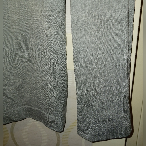 2.0 Lululemon Swiftly Tech Long Sleeve - Picture 12 of 15